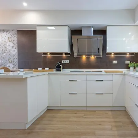 Apartament Genteel Paseo De La Victoria *