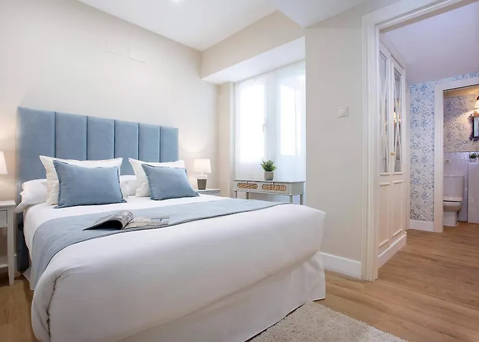 Genteel Paseo De La Victoria *