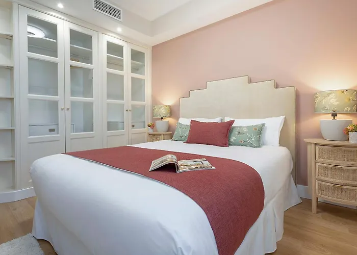 Genteel Paseo De La Victoria Διαμέρισμα